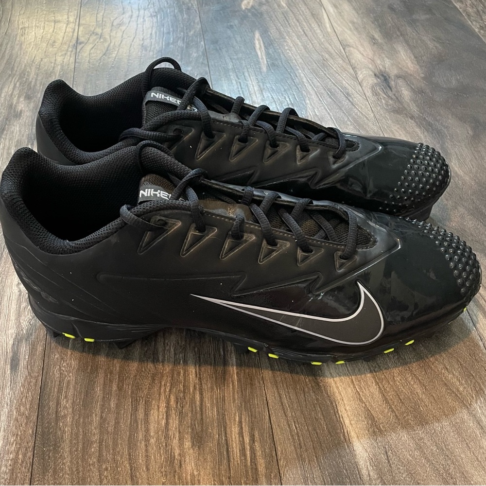 Nike lunarlon Vapor Size 13 Black Baseball cleats 852888-010
